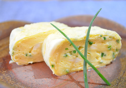 チャイブのだし巻き卵